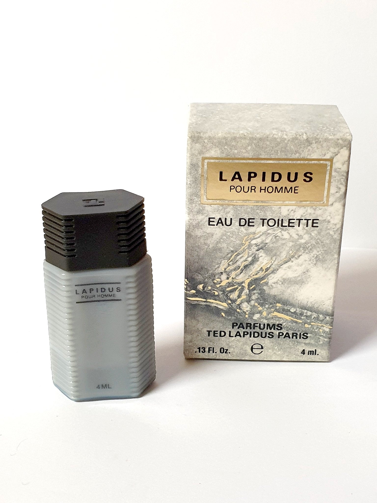 Ted Lapidus Lapidus Gris Eau de Toilette Homme Élégante, Parfum Boisé Aromatique Durable